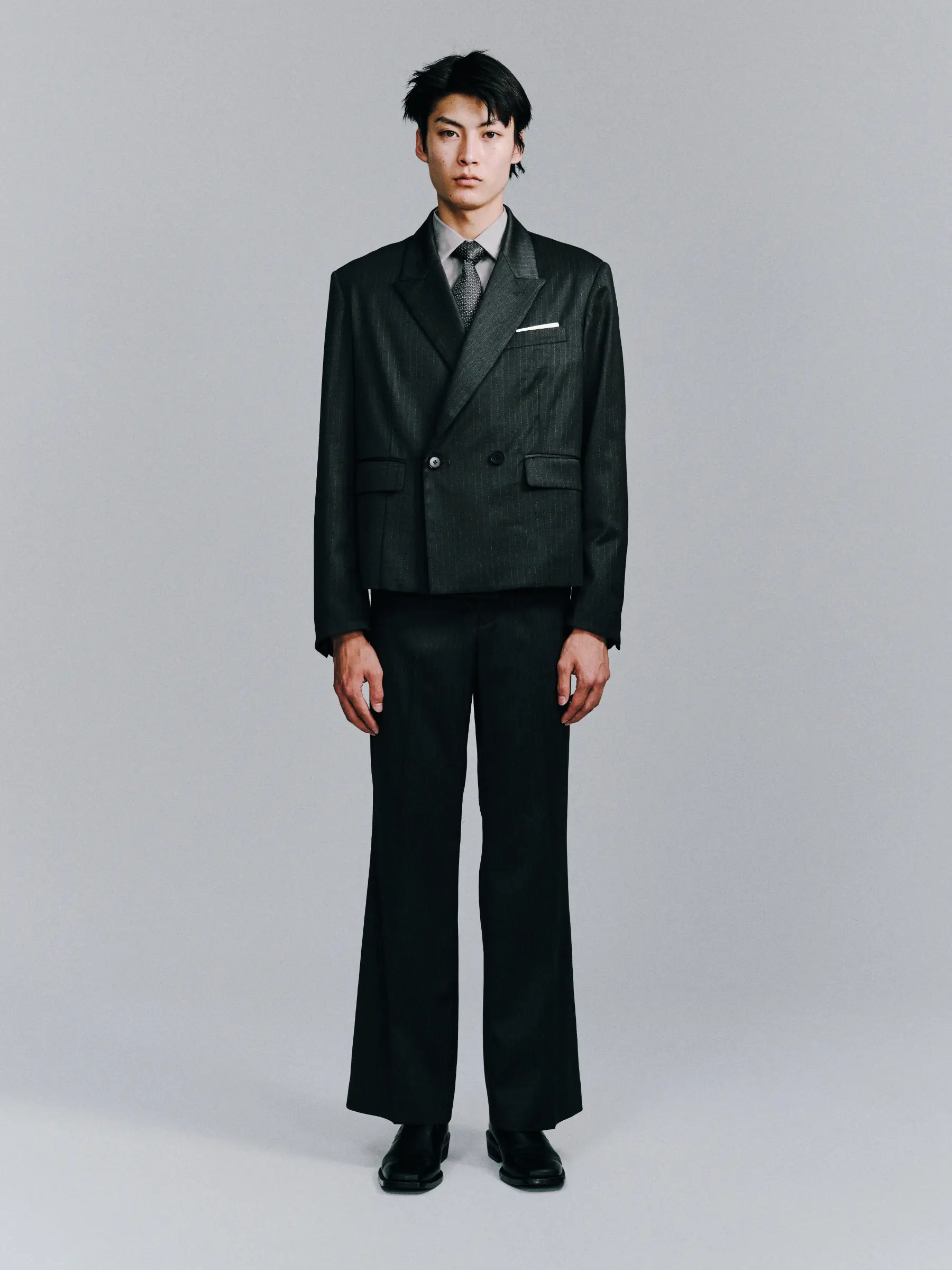 Look.02 FORMAL / GREY