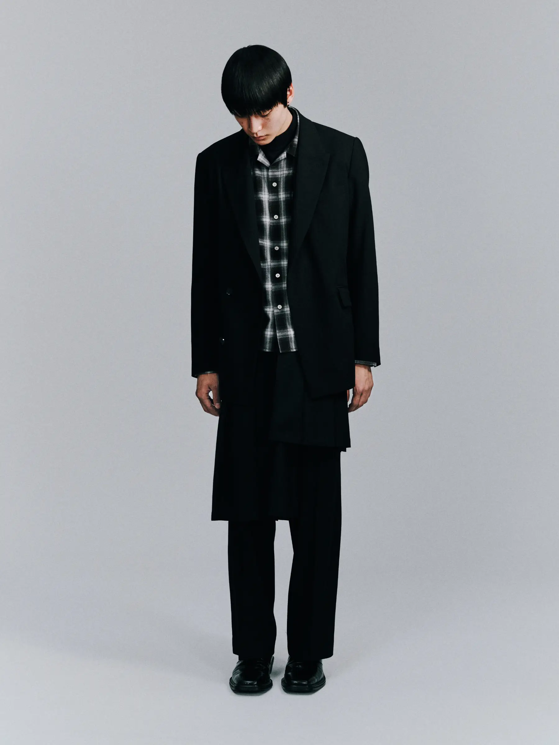 Look.04 MODE / BLACK