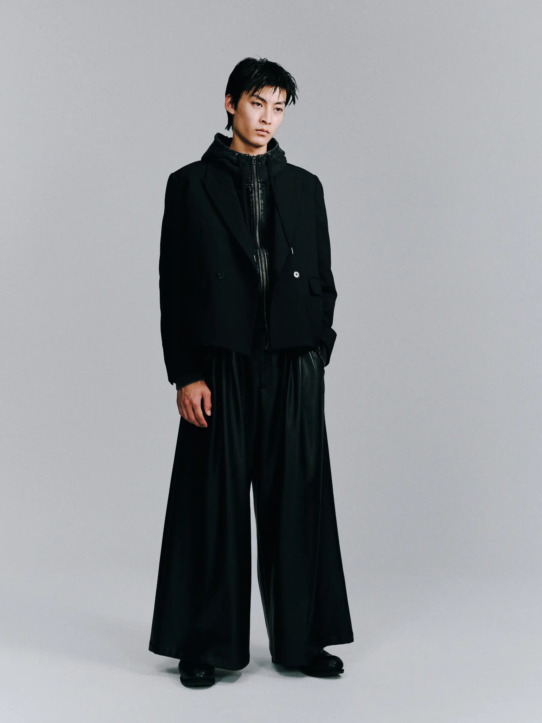 Look.07 STREET / BLACK